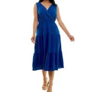 648D Women's Nina Leonard Tiered Smocked Midi Dress